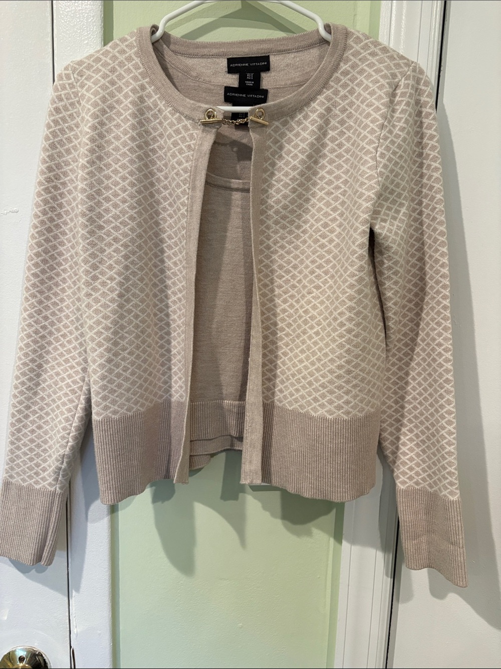 Adrienne Vittadini Beige and Cream Textured Knit Cardigan with Gold Clasp